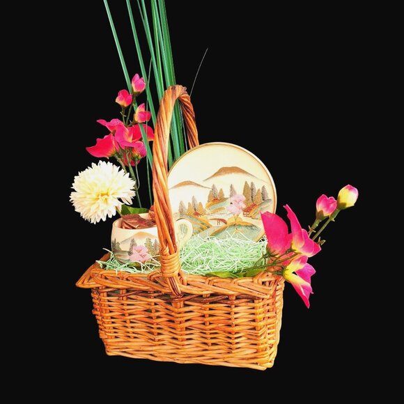 Ikebana Vintage Gift Basket Kyoto Tea Cup Saucer - Picture 4 of 11